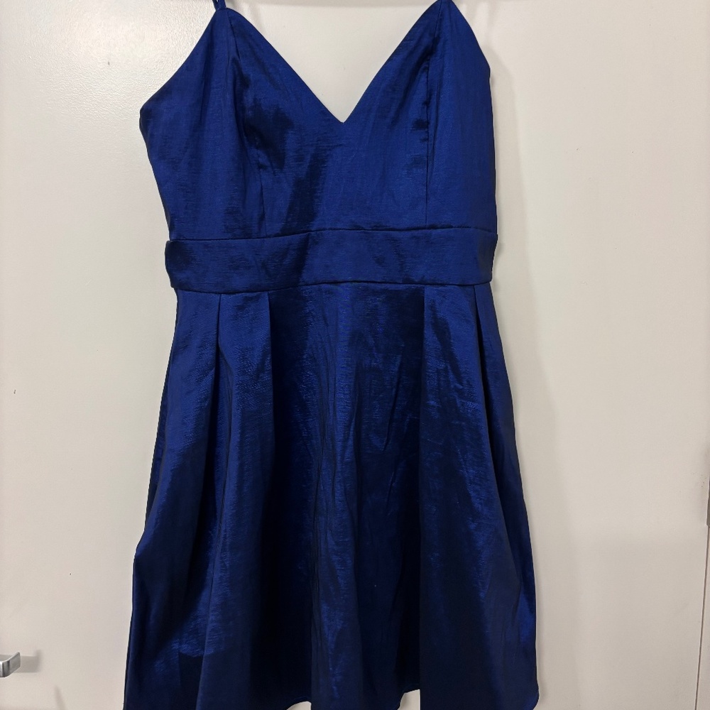 Juniors blue dress